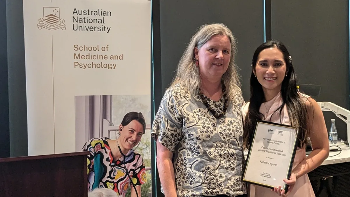Katherine Nguyen received a Capital Health Network General Pratice scholarship certificate from Clinical Professor Katrina Anderson