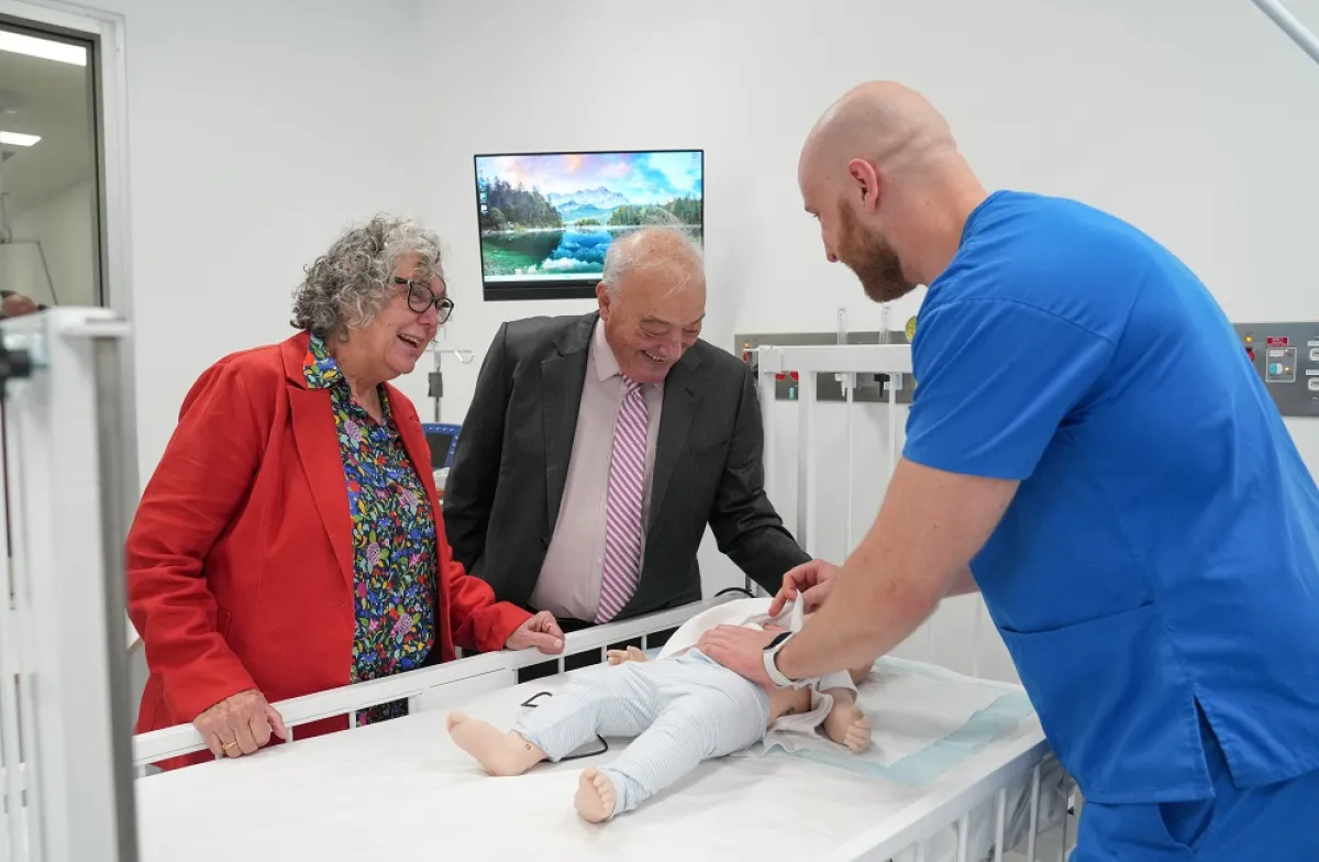 Guest of Honour, Emeritus Professor Amanda Barnard, Dr Mike Freelander and medical student spend time in the simulation hub