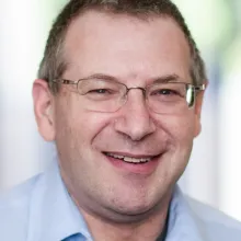 Honorary Associate Professor Andrew Singer