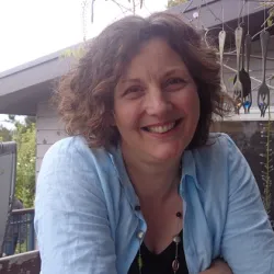 Photo of Christine Phillips
