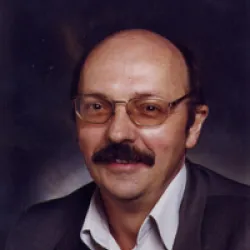 Dr Bernd Heubeck